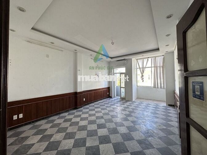 CHO THUÊ NHÀ NGUYÊN CĂN MT 4 TẦNG ĐƯỜNG LÊ ĐÌNH LÝ