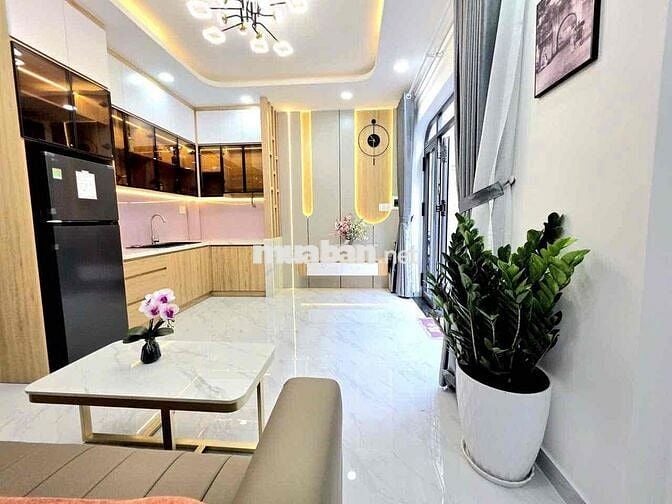 Chủ gấp bán căn nhà tại Bình Thạnh