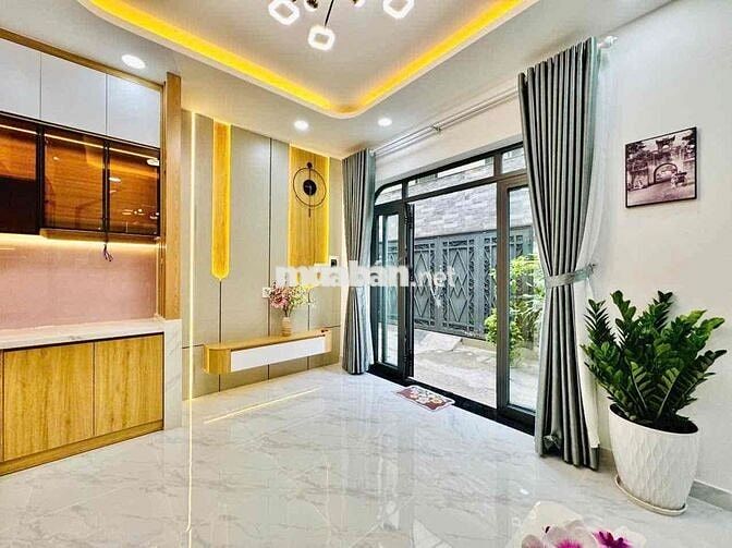 Chủ gấp bán căn nhà tại Bình Thạnh