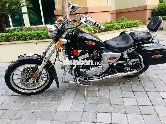 HONDA REBEL 175 CC MÀU ĐEN  1CHỦ ĐI TỪ ĐẦU 2023