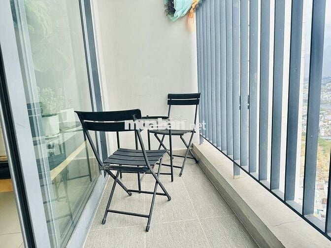 Chính Chủ Cho Thuê Căn 2PN,2WC, Gần Full Nội Thất tại Pegasuite