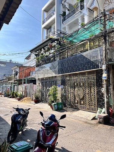 Chính chủ bán nhà 4 tầng 190 hiệp thành 5 giá 6.9 tỷ