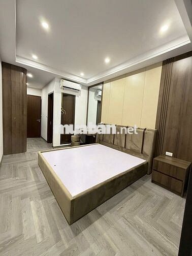 9.28 TỶ-34M2-6 TẦNG THANG MÁY-NGÕ THOÁNG-GẦN PHỐ-TRẦN KHÁT CHÂN-LÒ ĐÚC
