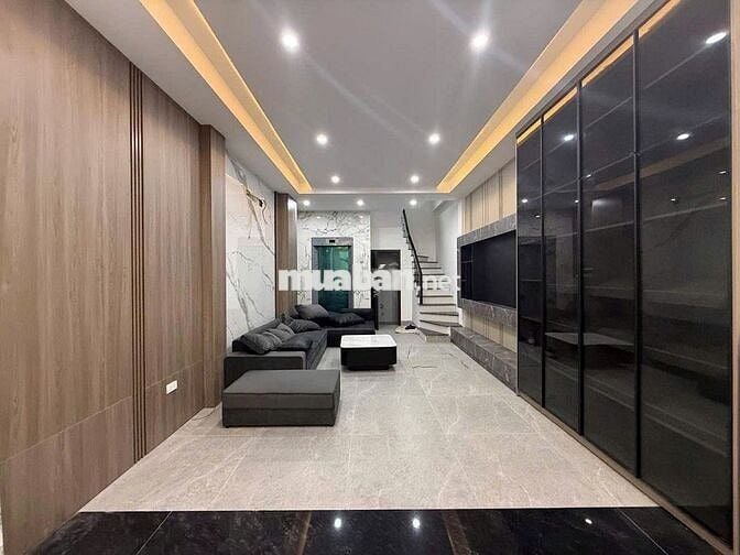 9.28 TỶ-34M2-6 TẦNG THANG MÁY-NGÕ THOÁNG-GẦN PHỐ-TRẦN KHÁT CHÂN-LÒ ĐÚC