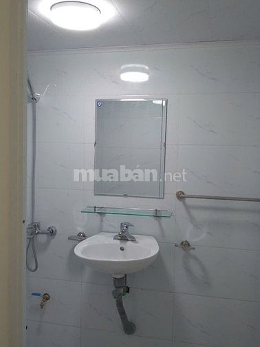 Cho thuê nhà 37 m2x2 tầng, ngõ 209 số nhà 5 ngách 173/137 Đội Cấn