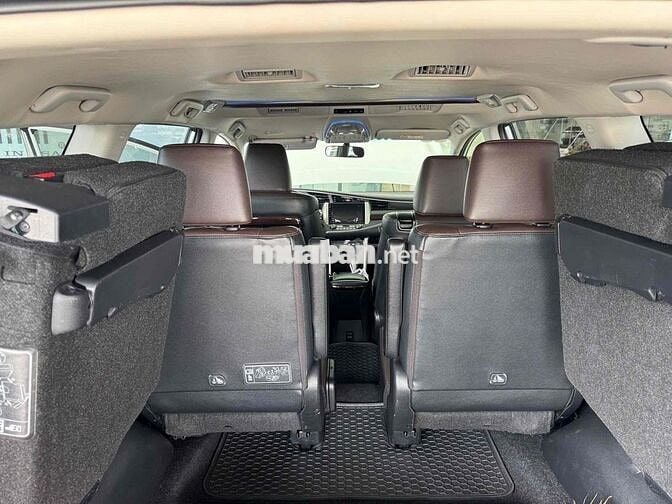 Toyota Innova 2021 2.0V - 107000 km