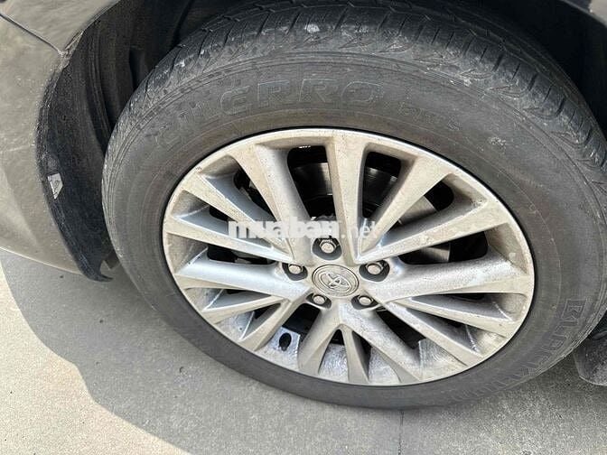 Toyota Camry 2017 2.0E - 5c tự động BH HÃNG