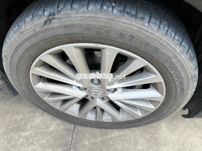 Toyota Camry 2017 2.0E - 5c tự động BH HÃNG