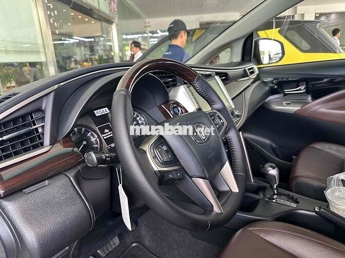 Toyota Innova 2021 2.0V - 7 ghế Tự động V BH HÃNG