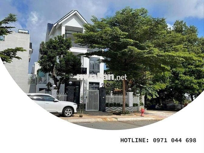 CẦN CHO THUÊ BIỆT THỰ VIEW CỰC ĐẸP ĐƯỜNG LÊ THỊ RIÊNG Q12