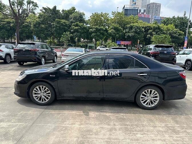 Toyota Camry 2017 2.0E - 5c tự động BH HÃNG