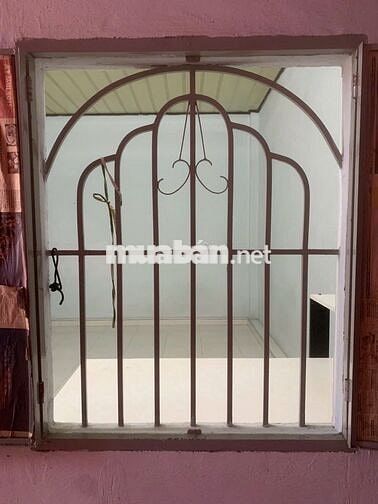 Phòng trọ 12m2 đường CMT8 Q3 đối diện CV Lê Thị Riêng