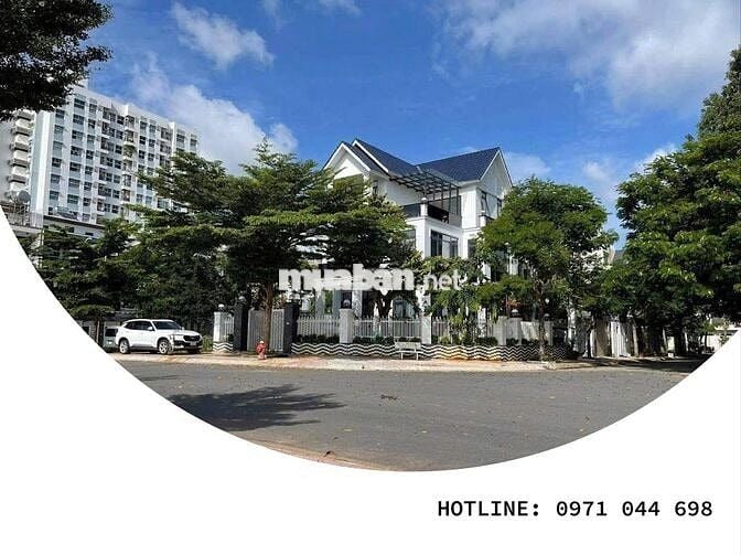 CẦN CHO THUÊ BIỆT THỰ VIEW CỰC ĐẸP ĐƯỜNG LÊ THỊ RIÊNG Q12