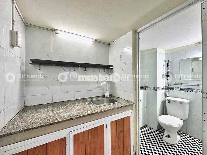Cho Thuê Phòng Gác Thoáng Rộng Nội Thất Cơ Bản Gần ĐH Văn Hiến Tân Phú