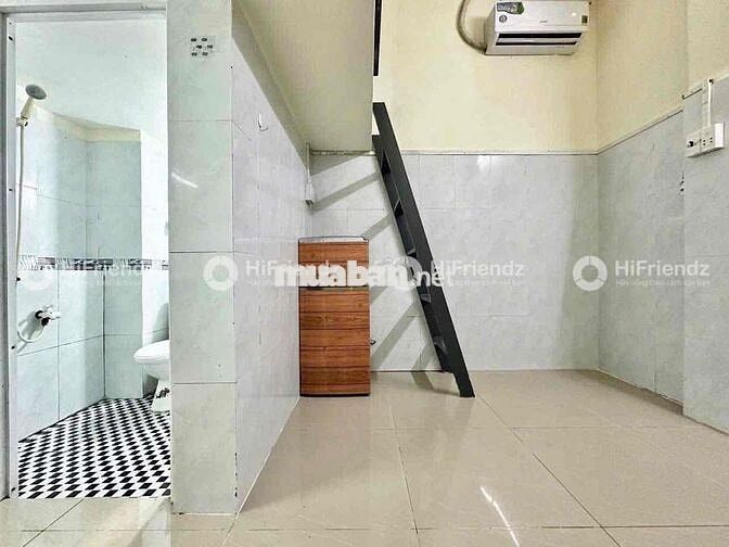 Cho Thuê Phòng Gác Thoáng Rộng Nội Thất Cơ Bản Gần ĐH Văn Hiến Tân Phú