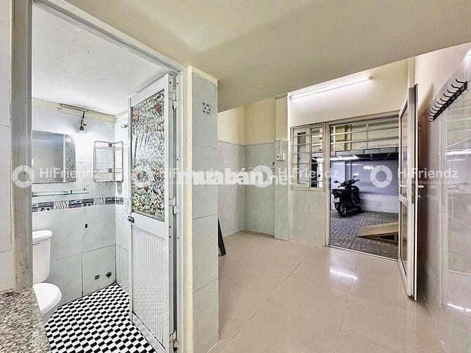 Cho Thuê Phòng Gác Thoáng Rộng Nội Thất Cơ Bản Gần ĐH Văn Hiến Tân Phú