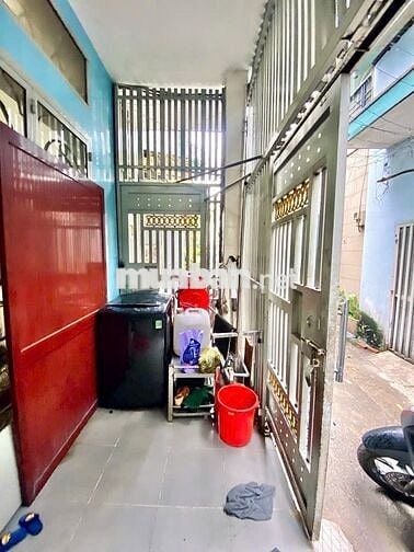 HẺM OTO NGUYỄN PHÚC CHU PHƯỜNG 15 TÂN BÌNH 2 TẦNG,ĐÚC BTCT,NHỈN 6 TỈ.