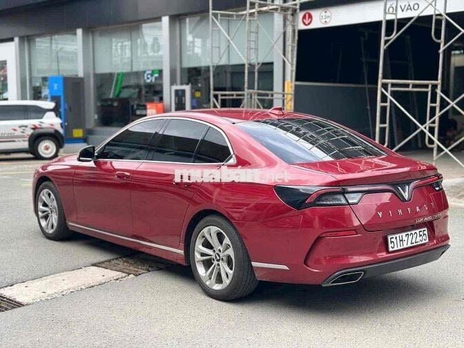 VinFast Lux A2.0 2019 Plus 2.0 AT - 62000 km
