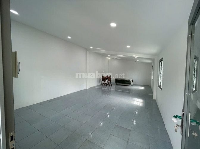Cho thuê nhà 2mặt tiền Ưu Long, P.11, Q.8 giá 30tr