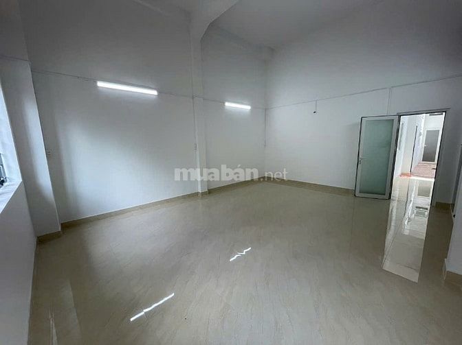 Cho thuê nhà 2mặt tiền Ưu Long, P.11, Q.8 giá 30tr