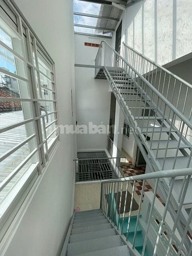 Cho thuê nhà 2mặt tiền Ưu Long, P.11, Q.8 giá 30tr