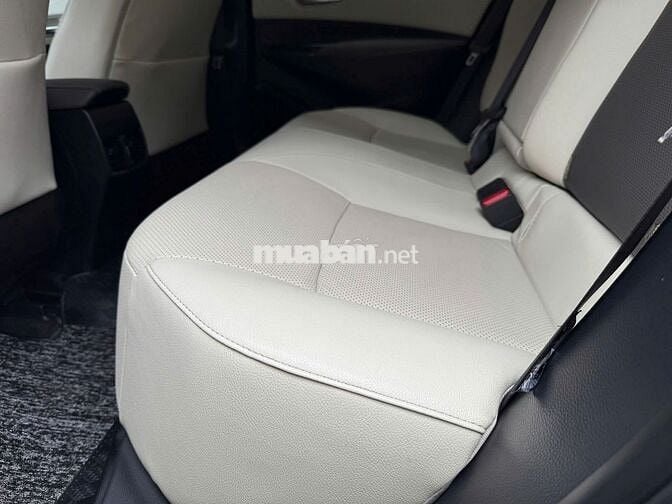 Altis 1.8V 2022 Lăn bánh hơn 3v km