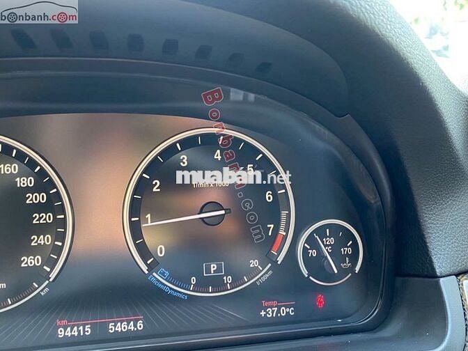 BMW 5 Series 520i sản xuất 2015, xe nhập khẩu