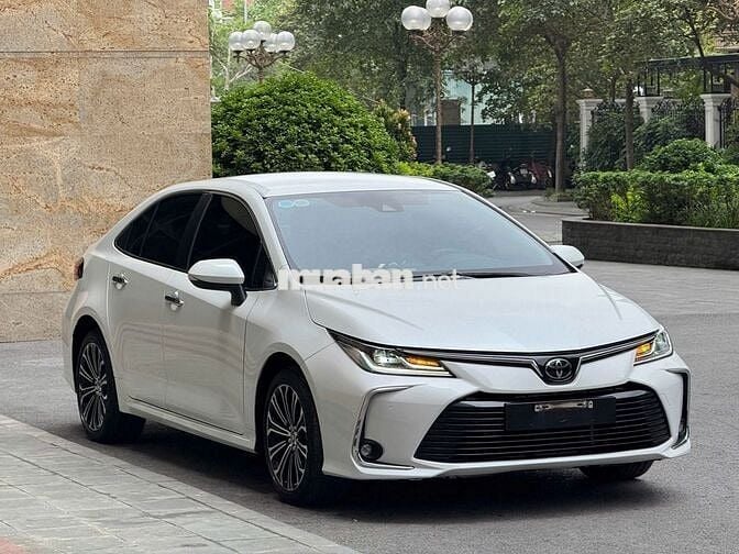 Altis 1.8V 2022 Lăn bánh hơn 3v km