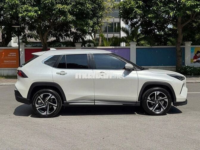 Yaris cross 2024