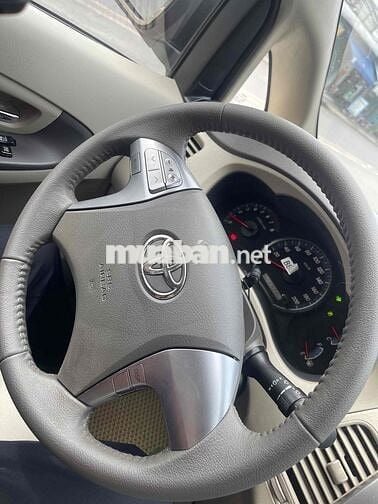 Toyota Innova 2015 2.0G - 115000 km