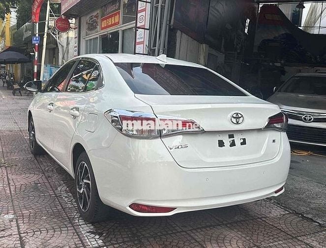 Toyota Vios 2022 E CVT - 60000 km