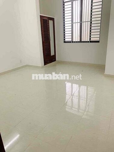 Bán Nhà Âu Cơ 66m2 3 Phòng Ngủ 5.8Tỷ P10 Quận Tân Bình