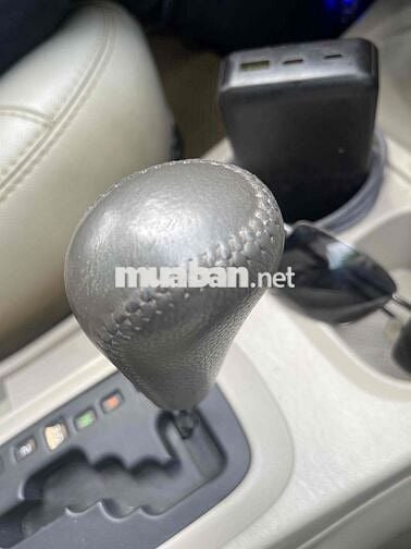 Toyota Innova 2015 2.0G - 115000 km