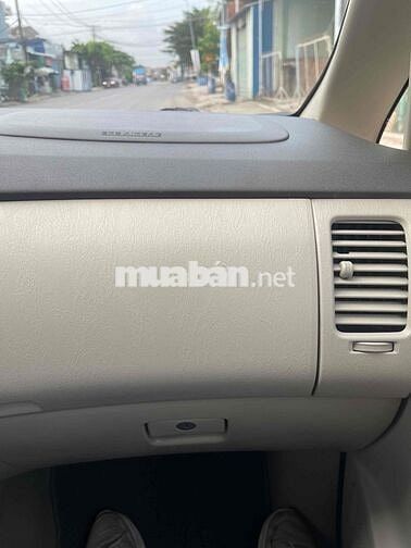 Toyota Innova 2015 2.0G - 115000 km