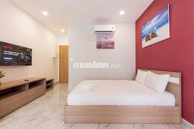 CĂN HỘ 32m2 full nội thất, ban công, thang máy tại Phú Nhuận, giáp Q3