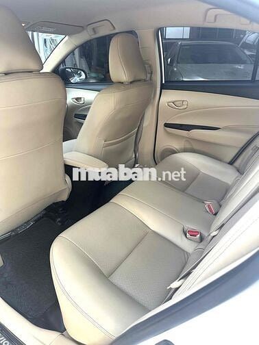 Toyota Vios 2022 E CVT - 60000 km