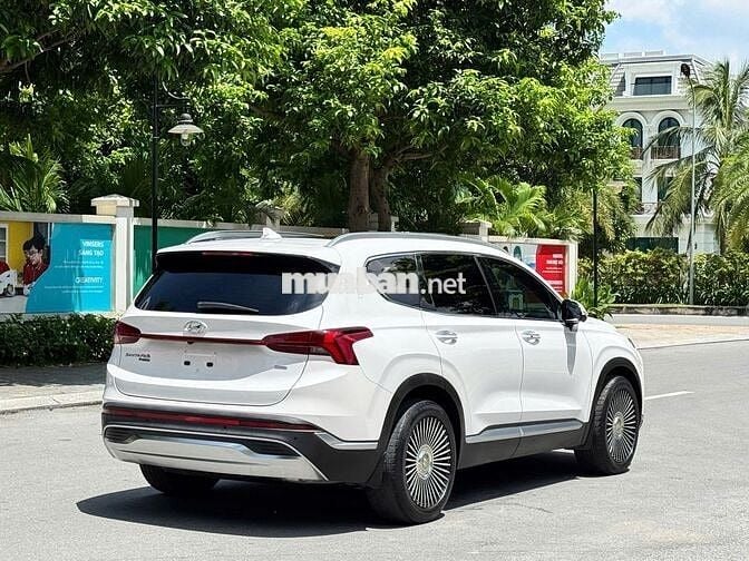 Hyundai Santafe Full xăng, đời 2021
