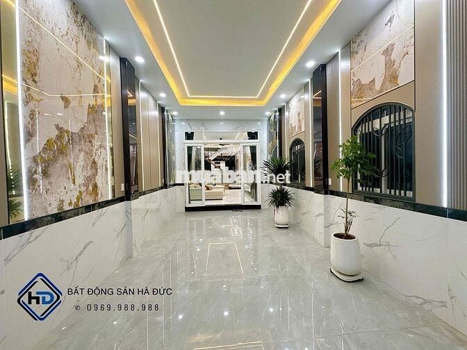 BÁN THU VỐN: Nhà 3 lầu 4x25 mặt tiền TA13 tặng full nội thất cao cấp