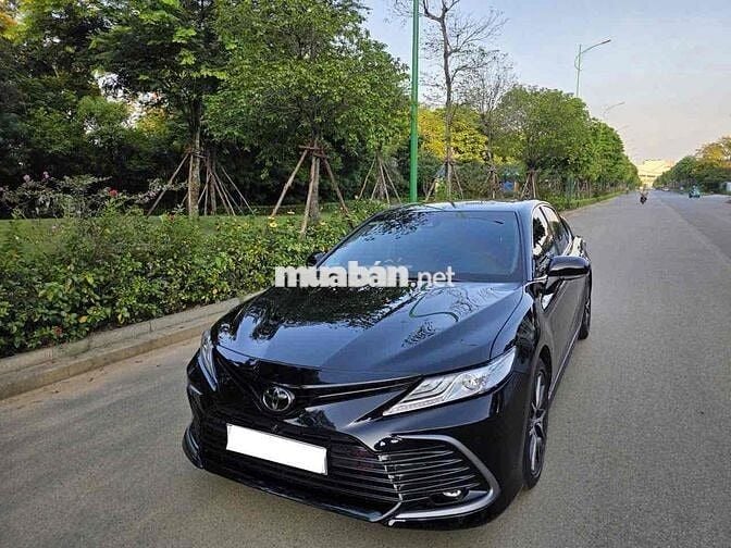 Toyota Camry 2022 2.5 Q - 52000 km