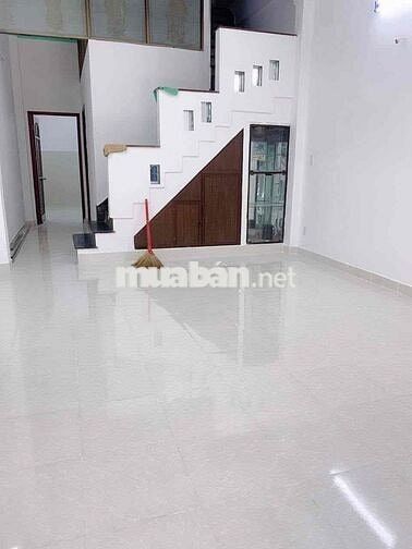Bán Nhà Âu Cơ 66m2 3 Phòng Ngủ 5.8Tỷ P10 Quận Tân Bình