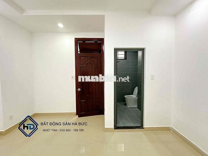 Nhà 2 lầu 4.5x13 tặng nội thất gần trường học Nguyễn Trung Trực