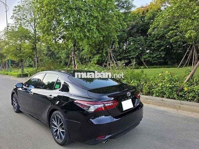 Toyota Camry 2022 2.5 Q - 52000 km