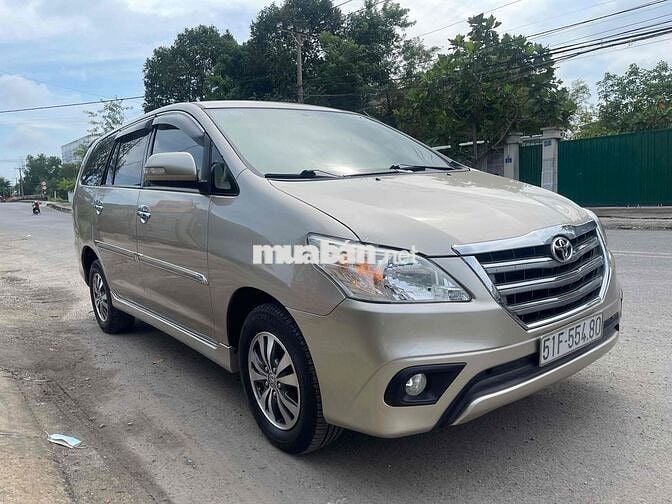 Toyota Innova 2015 2.0G - 115000 km