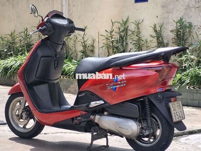 Honda Lead nhập Fi. xe nhà sử dụng