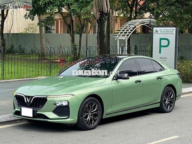 VinFast Lux A 2.0 2.0 AT 2021 - 518 Triệu