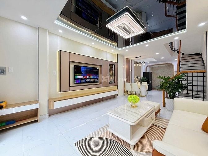 Giảm Sâu 500tr bán nhà Vườn Chuối Q3. Giá 2ty250, dt 58m2 PL chuẩn