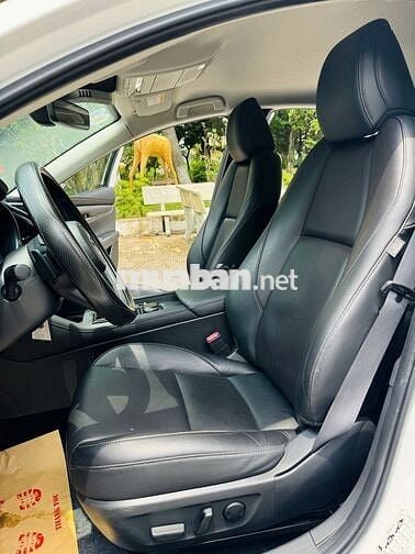 Mazda 3 1.5Luxury 2022 - chạy chuẩn 36.000km