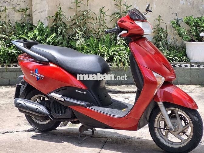 Honda Lead nhập Fi. xe nhà sử dụng