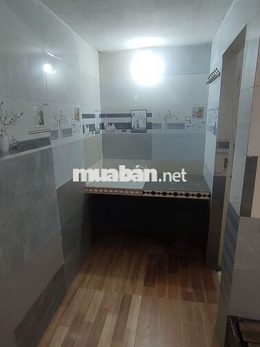 Phòng trọ gác xép vskk chính chủ đường Trương Định cách khu BKX 2,5km