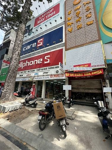Cho thuê nhà mặt tiền đường 3/2, P.12, Q.10 giá 55tr